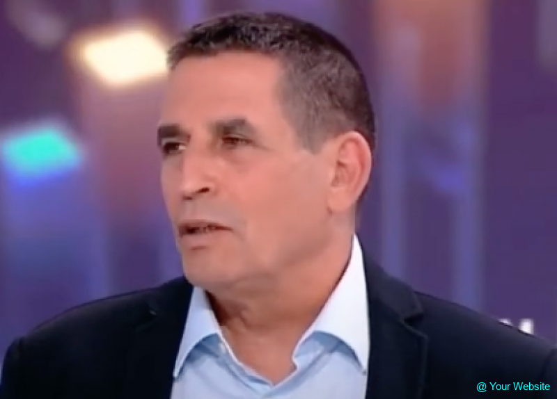 Yesh Atid Lawmaker Yoav Segalovitz Resigns from Knesset - will not retain his parliamentary seat Yesh Atid Lawmaker Yoav Segalovitz Resigns from Knesset - will not retain his parliamentary seat