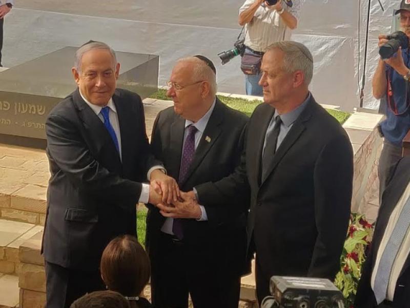 Prime Minister Benjamin Netanyahu under preasure: has decided not to hold primaries