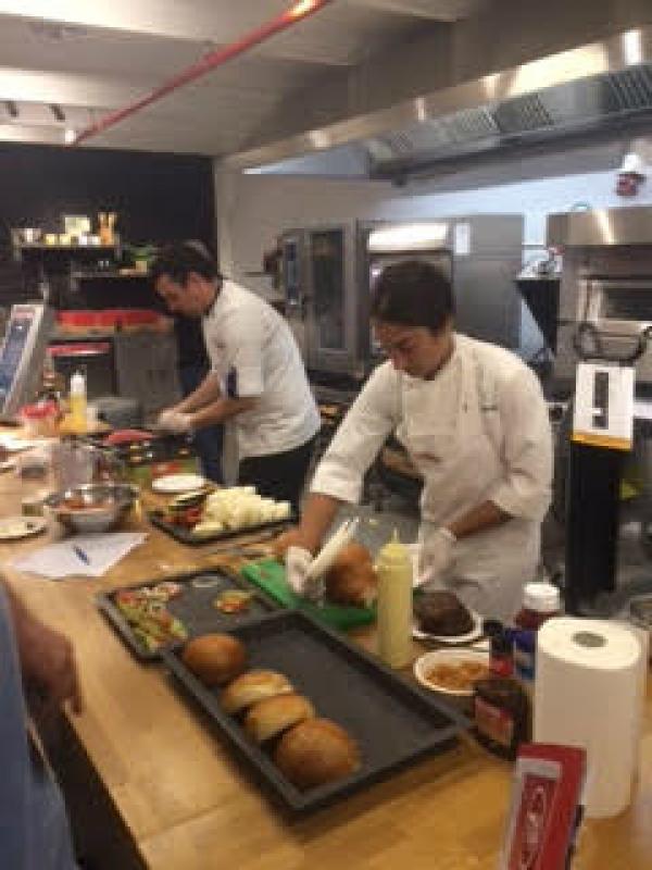 Kirskay Palbam offers: operate leasing for restaurants Kirskay Palbam offers: operate leasing for restaurants