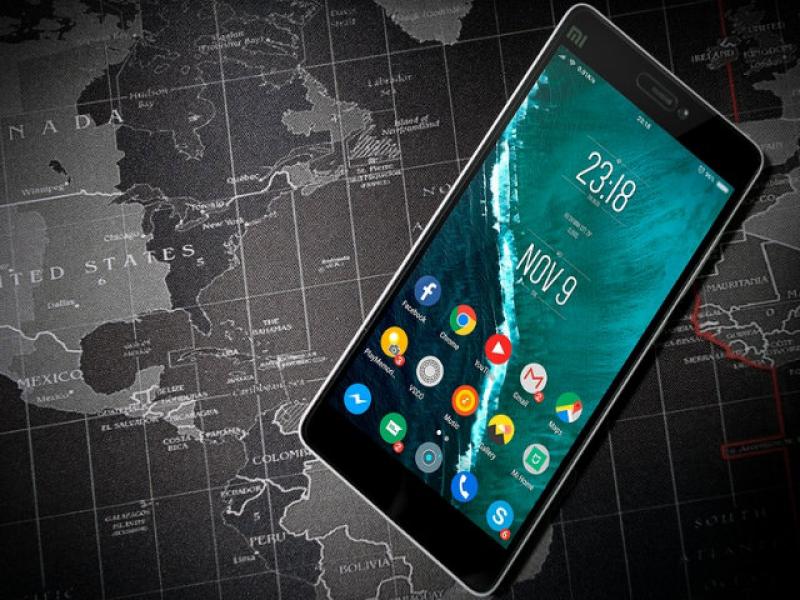 The government approved the use of surveillance through cell phones to track Corona patients The government approved the use of surveillance through cell phones to track Corona patients