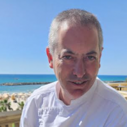 Dan Hotels' Idit Catering Launches Asian-Inspired Summer Menu in Collaboration with Chef Golan Israeli