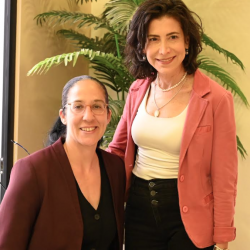 Paralympic Champion Moran Samuel Inspires Residents at Palace Raanana Health Days