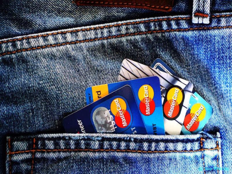 Credit Card Expenses Soar in July Reach New Record: NIS 41.17 billion- 6.2% increase