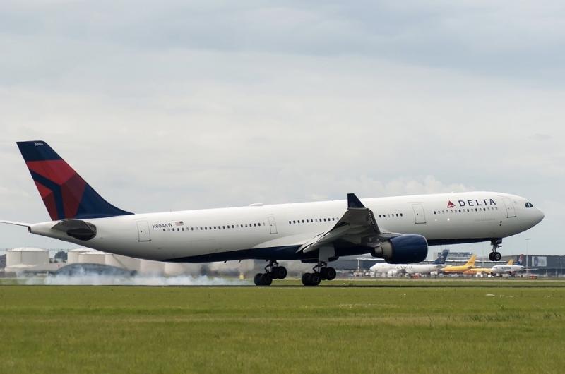 Delta and United airlines will resume flights to Israel and to NYC alongside El Al