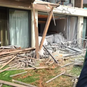 Iran Missile Strikes Hit Israeli Cities: Damage Dan Accadia Hotel - Only Third of Arsenal Destroyed