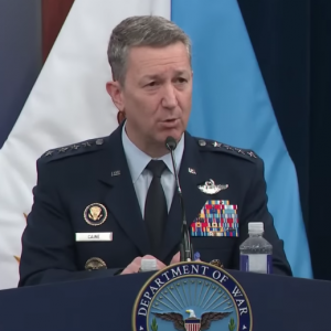Top US General Seeks ‘Off-Ramp’ From Iran War as Military Options Narrow 